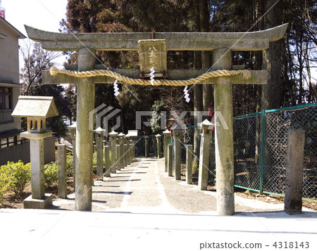 pray road, Torii Gate, mount ikoma 4318143