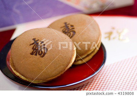 慶祝甜點日本甜點Dorayaki 慶祝甜點日本甜點Dorayaki 4319808