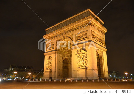 Arc de Triomphe of the night 4319913