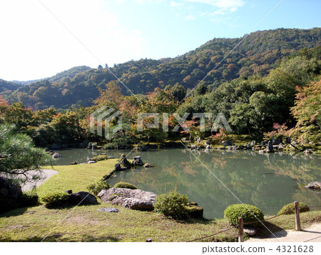 Kyoto, Saenzuike garden of Tenryuji 4321628
