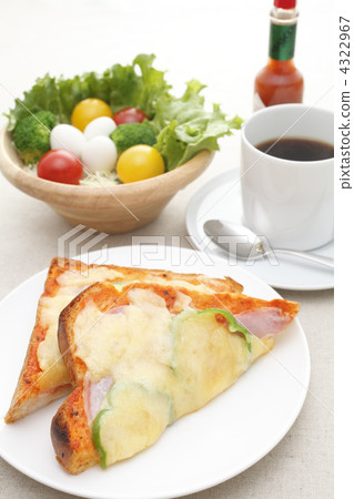 Up pizza toast 4322967