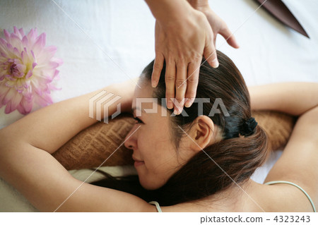 頭部按摩 4323243