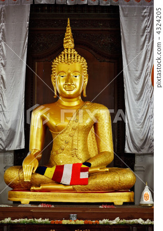 Buddha statue in temple Buddha statue in temple 4324205