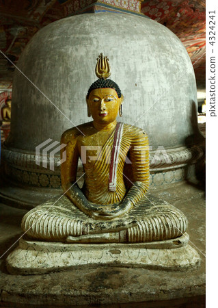 Ancient Buddha image in Dambulla Rock Temple caves, Sri Lanka Ancient Buddha image in Dambulla Rock Temple caves, Sri Lanka 4324241