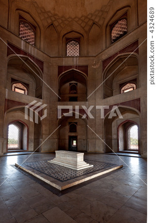 Sarcophagus. Humayun's Tomb, Delhi, India Sarcophagus. Humayun's Tomb, Delhi, India 4324689