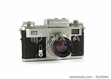 Old rangefinder camera isolated 4326064