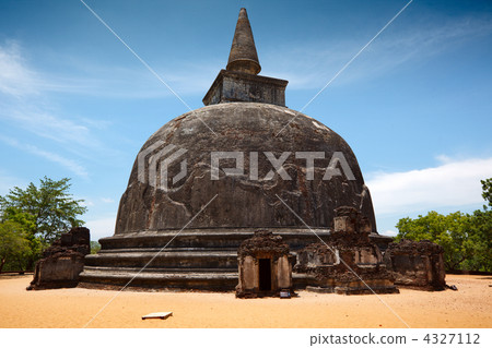 Kiri Vihara - ancient buddhist dagoba (stupa) Kiri Vihara - ancient buddhist dagoba (stupa) 4327112