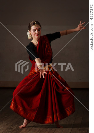 Exponent of Bharat Natyam dance Exponent of Bharat Natyam dance 4327372