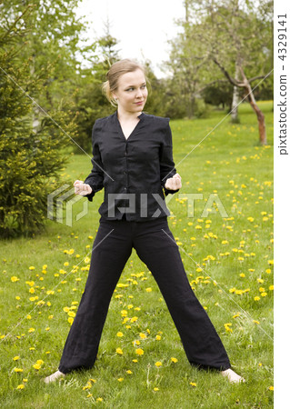 Training Training 4329141
