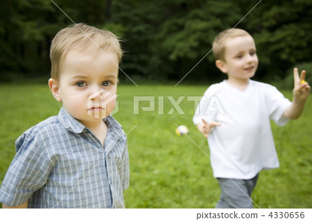 Brothers 4330656