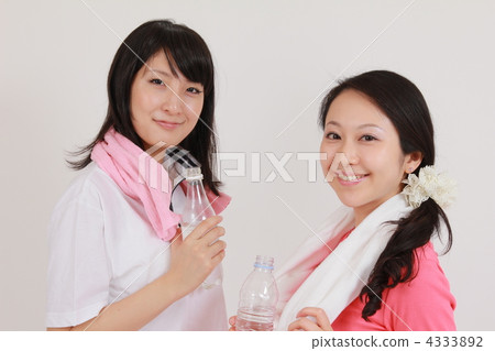 Two women training during training 4333892