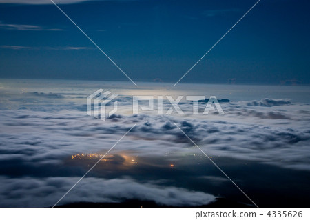 Night view from Hoei 2 4335626