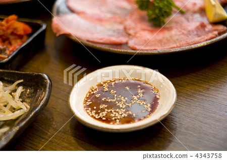 烤烤的肉 4343758