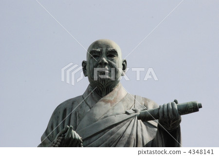 “Nichiren Kamite”（Myderong-ji / Kyoto-shi Sakyo-ku Nijojiro Nijo Shimouru Kitamonmachi Town）的雕像 4348141