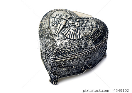 Silver decorative casket 4349102
