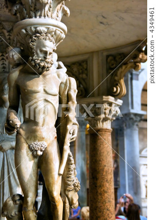 Sculpture in a cathedral in Pisa Sculpture in a cathedral in Pisa 4349461