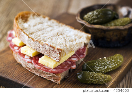 Salami sandwich Salami sandwich 4354003