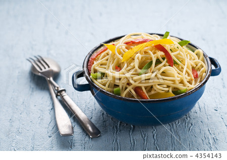 Spaghetti Spaghetti 4354143