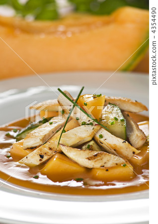 Chicken 4354490