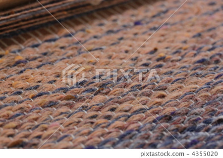 Where weave the mat 4355020