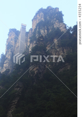 Zhangjiajie Hundred Dragon Elevator and Rock Forest Zhangjiajie Hundred Dragon Elevator and Rock Forest 4355254
