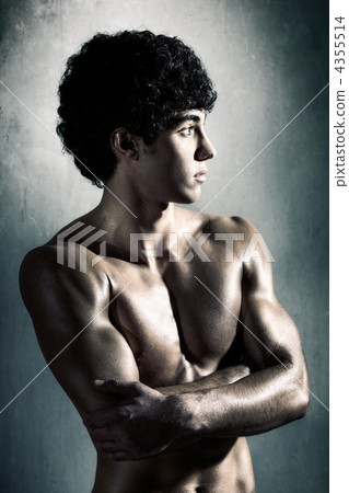 Young muscular man 4355514
