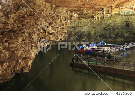 張家界黃龍洞船登陸 4355566