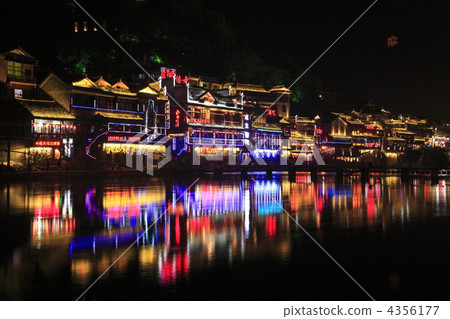 鳳凰城的要塞 4356177