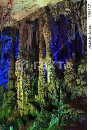 Huzhou cave 4356837