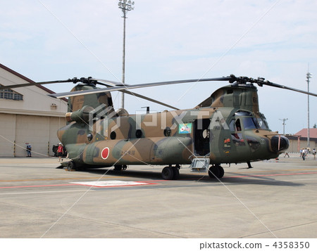 Ground Self Defense Force helicopter CH-47JA · Chinook 4358350