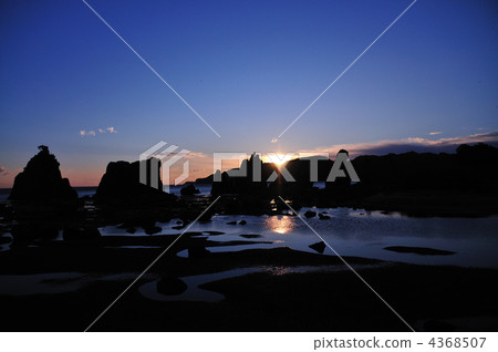 hashigui rocks, sea surface, surface of the sea 4368507