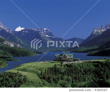 Watertone Lake National Park 4369387