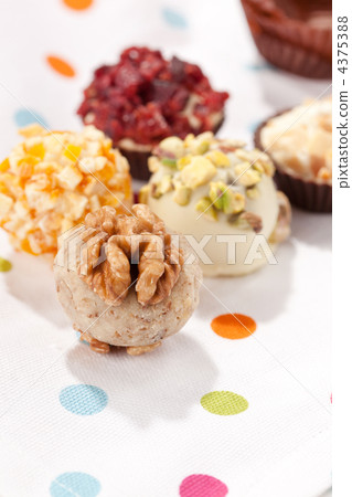 chocolate candy chocolate candy 4375388
