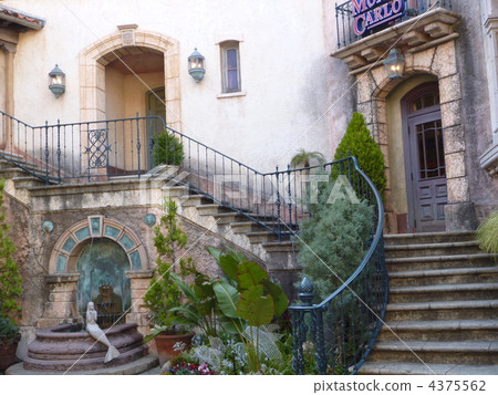 Porto European back street Porto European back street 4375562