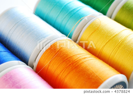 Thread color 4378824