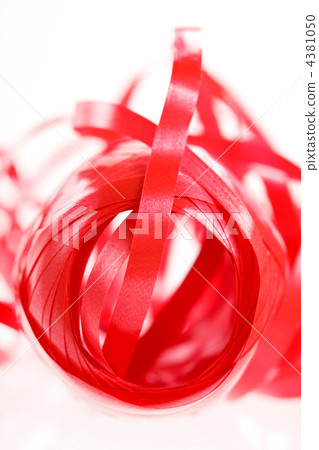 red ribbon 4381050