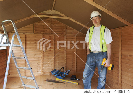 Builder Builder 4386165