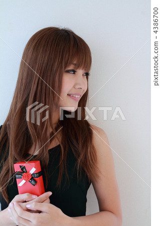 Beauty and gifts Beauty and gifts 4386700