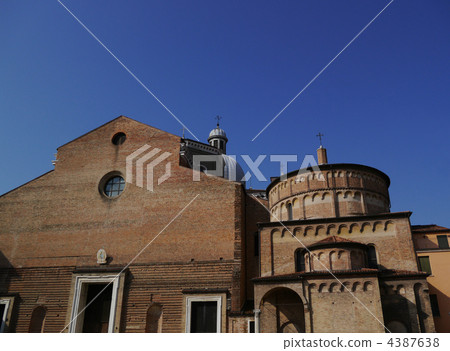 Padova Duomo 1 Padova Duomo 1 4387638