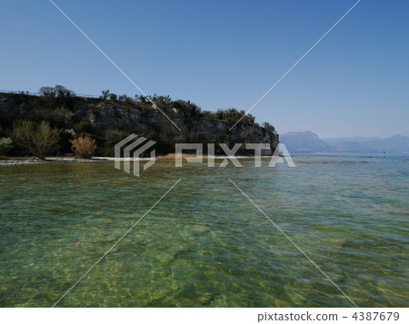 Lake Garda 2 4387679