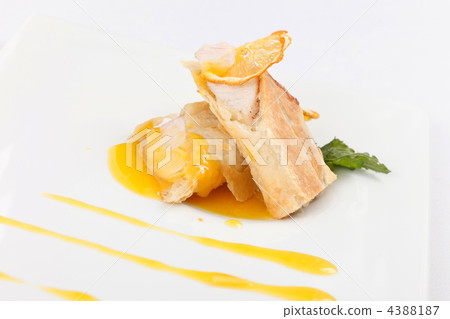 chicken meat pie chicken meat pie 4388187