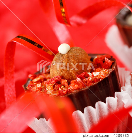 chocolate sweets 4389885