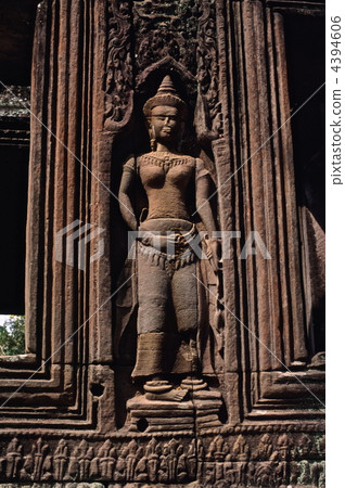 班蒂斯蕾遺址的女神(吳哥遺址,柬埔寨暹粒) 班蒂斯蕾遺址的女神(吳哥遺址,柬埔寨暹粒) 4394606