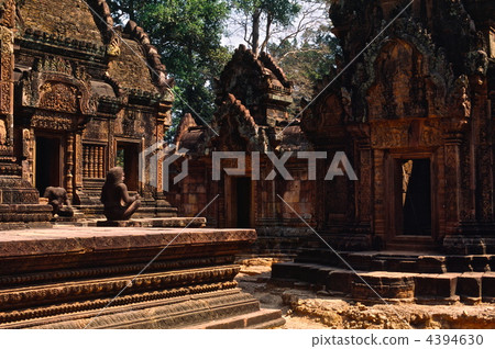 Angkor monument "Banteay Srei" (Siem Reap / Cambodia) Angkor monument "Banteay Srei" (Siem Reap / Cambodia) 4394630