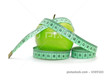 Green apple on white background Green apple on white background 4395583