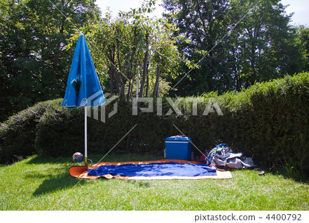 Place for a picnic on a sunny day. Place for a picnic on a sunny day. 4400792