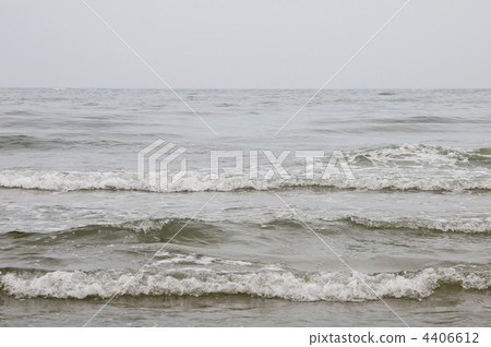 gray sea 4406612