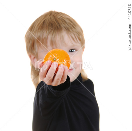 The cheerful child 4410728