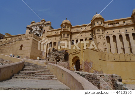 Amber Castle Amber Castle 4413595