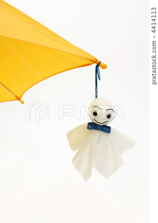 Taru Teru and an umbrella 4414113